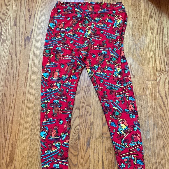 TC2 Lularoe squirrels and dogs on sleds pants. Great for maternity as well. - Picture 1 of 3